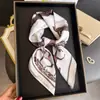Pañuelo Estampado de Seda Artificial de Carreras de Caballos Vintage, Chal de Alta Gama, Pañuelo para el Cuello de Protección Solar, Pañuelo Cuadrado Pequeño, Pañuelo para la Cabeza, Bufanda para Mujer