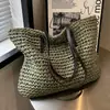 Bolsa de Praia Grande Capacidade Nova Bolsa Tecida Versátil de Primavera e Verão Bolsa de Ombro Tecida Bolsa Tote de Palha Casual Feminina para o Dia a Dia