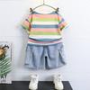 Conjunto Listrado de Verão para Meninos 2026 Novo Estilo para Meninos Mais Velhos, Conjunto Coreano de Moda Duas Peças Solto