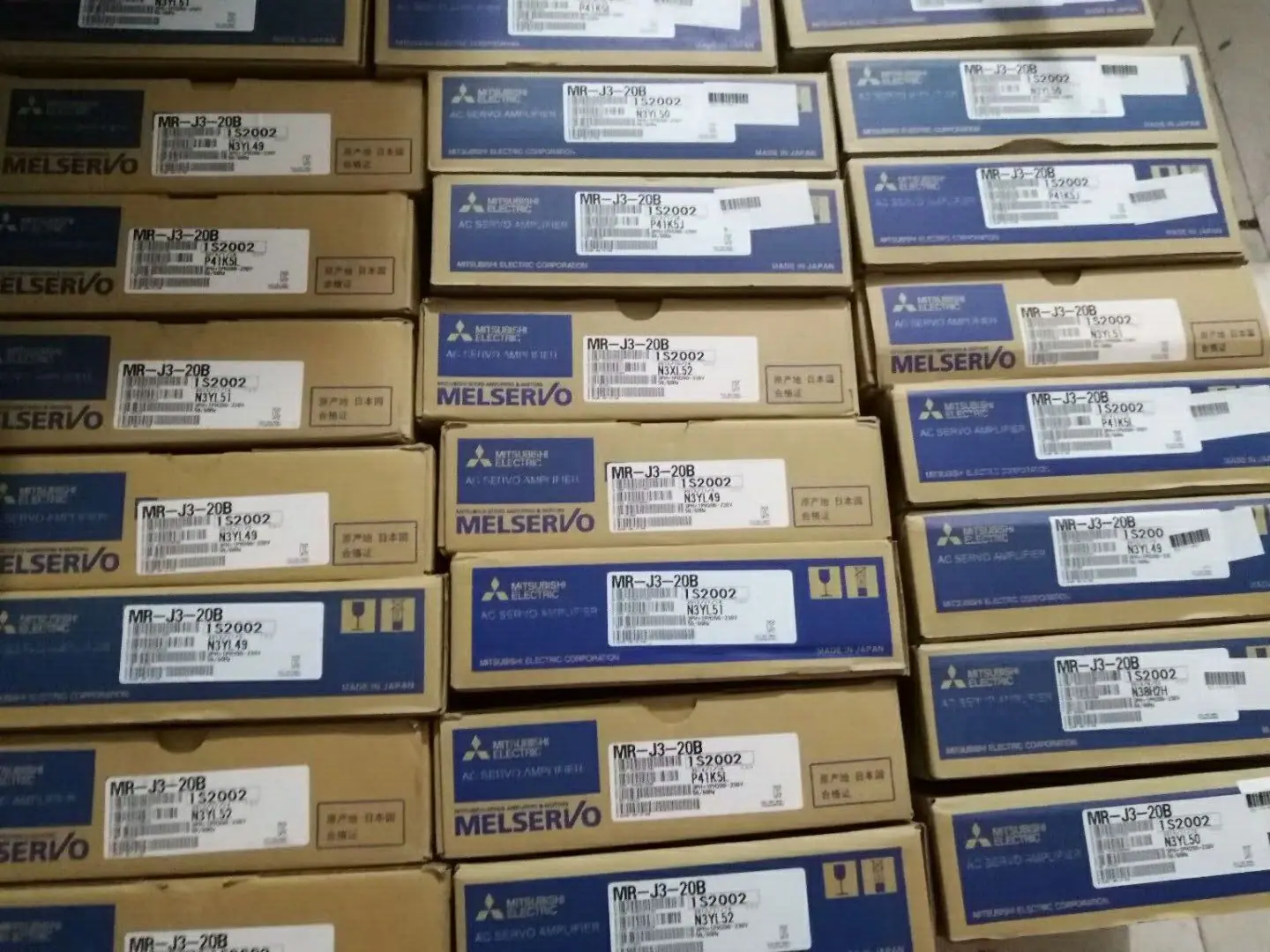 MR-J3-20B