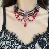 Collar de Mariposa Apilada Rojo Dulce Oscuro Estilo Gótico Retro Collar de Gama Alta