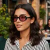 Gafas de Sol Pequeñas de Montura Ovalada, Modernas y Versátiles, Populares en Xiaohongshu, Gafas de Sol Estilo Callejero para Hombres y Mujeres, Aspecto de Alta Gama, Hace que el Rostro Parezca Más Pequeño