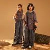 Traje de Ropa Moderna para Street Dance Infantil, Traje Gris con Capucha de Manga Corta para Niño, Traje de Performance Estilo Wasteland Fresco y Atrevido para Niña