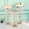 Adereços de Casamento Estilo Europeu Vaso de Flores de Ferro Forjado Decoração da Mesa Principal Arrumador de Flores Mesa de Assinaturas Suporte de Flores de Cristal Recipientes Ornamentos de Flores de Mesa