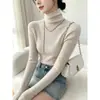 Suéter de punto de cuello alto para mujer, nuevo estilo otoño e invierno, ajuste ceñido, muestra la figura delgada, suéter base, prenda interior, top de manga larga, tacto de alta gama, color liso