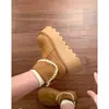 Botines Retro Pequeños Adelgazantes para Mujer 2026 Otoño/Invierno Nuevos Suela Gruesa Con Cordones Moda Botas de Algodón Modernas Botas Martin
