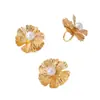Conjunto de pendientes y anillo de tres piezas con diseño de pétalo de perla multicapa para mujer, conjunto de joyería versátil para el uso diario y para ir al trabajo