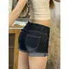 Shorts de mezclilla oscuros estilo americano para mujer petite, pantalones nuevos de verano, jeans ajustados, hot pants para chicas a la moda en verano