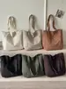 2026 Nueva Versión Coreana Estilo Casual Bolso de Tela de Color Sólido para Mujer, Fresco y Elegante, para el Trabajo y los Viajes, Bolso Relajado para Debajo del Brazo