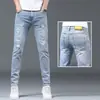 Jeans Azules Claros Hong Kong para Hombre 2026 Nuevos Ajustados Skinny Pantalones Estilo Primavera y Otoño Elásticos Casuales Rectos Largos