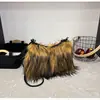 Moda Transfronteriza Europea y Americana Bolso de Mujer Bolso de Hombro Cruzado Otoño e Invierno Retro Sexy Peludo Gran Capacidad Bolso Tote de Felpa