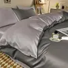 Conjunto de Roupa de Cama Simples de Seda de Gelo Quatro Peças Sensação Fresca de Verão Capa de Edredom Dupla Face Dormitório de Estudante Capa de Edredom Individual Lençol de Cama Conjunto de Três Peças