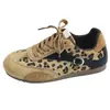 Zapatillas de entrenamiento alemanas Melard con estampado de leopardo para mujer, patchwork retro de gamuza, suela suave, ligeras, versátiles, con cordones, zapatillas casuales