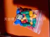 Juego de rompecabezas de colores piezas de ajedrez humanoides de madera damas de madera ajedrez volador al por mayor decoración de juego de mesa de madera DIY