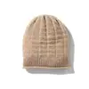 Cachemira Otoño/Invierno 2026 Nuevo para Mujer de Alta Gama Tejido para Exteriores Cálido a Cuadros con Orejeras Gorro Tejido Casual para la Cabeza