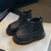 Botas Femininas 2025 Outono Novo Botas Pretas Simples Estilo Britânico Moda Botas Curtas Botas de Couro com Solado Macio para Meninos