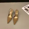 Sandalias negras de tacón alto con punta fina estilo francés, zapatos de hada, zapatos de salón de punta fina de satén de alta gama de nicho primavera-verano 2023