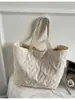 Bolso de Gran Capacidad Otoño e Invierno Transfronterizo Nueva Moda Simple Casual para Viajes Diarios Bolso de Hombro Literario Color Sólido Bolso de Mano para Estudiantes