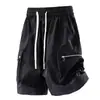 Shorts casuais esportivos masculinos de marca da moda para o verão de 2026 com bolsos e zíperes, calças retas versáteis estilo americano com cordão tie-dye soltas