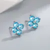 Transmisión en Vivo de Nuevos Aretes de Flor, Aretes de Trébol de Cuatro Hojas con Diamante Blanco Bañados en Plata, Aretes Sencillos, Accesorios de Moda Europeos y Americanos Más Vendidos
