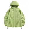 Chaqueta con capucha de alto valor a prueba de viento e impermeable para pareja, para desplazamientos urbanos, senderismo al aire libre, montañismo. Versátil para hombres y mujeres.