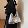 Cadena para mochila de mariposa plateada con espejo abierto, bolsa de mano portátil de gran capacidad para estudiantes, bolsa tipo cubo francés de doble uso