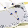 Juego de joyería de acero inoxidable de trébol de cinco hojas, pulsera, collar y juego de pendientes de flor de cinco hojas simple y elegante, joyería que no se decolora