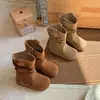 Outono/Inverno 2026 Novas Botas Koreanas Estilo Meilade Coloridas Plissadas Empilhadas Retro Versáteis para Meninas Botas Martin de Dois Algodões