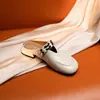 Zapatos de Mula Versátiles y Elegantes Baotou 2025 Verano Nuevos Sandalias Baotou Moda para Mujer Zapatos Mary Jane con Remaches