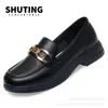 Mocasines para Mujer 2026 Nuevo Estilo Zapatos de Mujer de Moda Versátiles Primavera y Otoño Estilo Británico Zapatos Pequeños de Cuero Negros Zapatos JK Individuales para Mujer