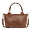 Bolso de Cubo de Moda de Mano de Alta Gama con Diseño Nicho Estilo Coreano para Mujer 2024 Nuevo Estilo Tejido Retro Bandolera