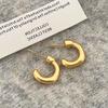 Aretes Estilo Lujo Accesible Ins Aretes de Diseño Nicho para Mujer Aretes Metálicos de Gama Alta Estilo Frío Europeo y Americano Aretes Normcore Aretes