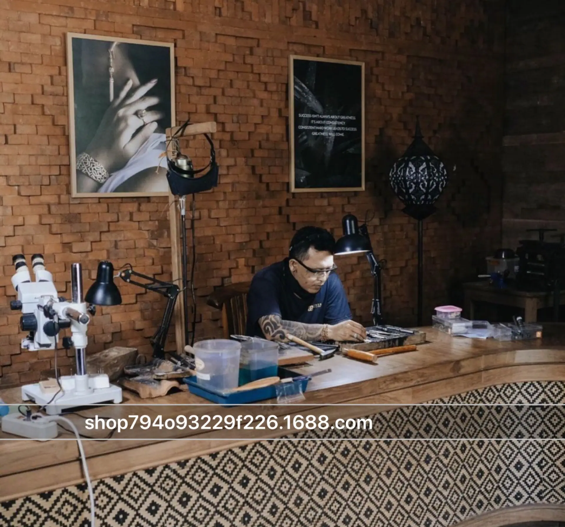工作台照