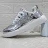 Zapatillas de pareja Jinjiang con adhesivo frío, suela gruesa, lentejuelas, modernas, para aumentar altura, transpirables, zapatillas deportivas casuales, zapatillas de moda para exteriores
