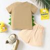 Traje Nuevo de Verano para Niños 2026 con Bordado de Dinosaurio de Dibujos Animados Lindo Camiseta de Manga Corta y Pantalones Cortos a Rayas Conjunto de Dos Piezas