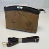 Nuevo bolso de moda para mujer, bolso de mujer de mediana edad, bolso de hombro estilo coreano, bolso de concha, entrega de una sola pieza