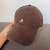 Gorra de Béisbol Bordada con Letras de Otoño Temprano 2026 Circunferencia de Cabeza Grande En Stock Venta al por Mayor Accesorios de Ropa para Mujer Protección Solar Gorra de Pico de Pato