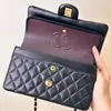Bolso de Cadena Acolchado Cf25 Estilo Canal de Suministro Transfronterizo Europeo y Americano para Mujer, Bolso Clásico de Hombro Cruzado de Piel de Cordero a la Moda