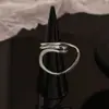 Anillo Hueco Geométrico para Mujer, Moda Trendy Otoño 2026, Anillo de Diseño Único de Nicho, Anillo Individual para el Dedo Índice