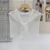 Chal de punto fino de seda helada calado estilo nuevo 2026 para combinar con camisas y faldas, se puede usar sobre una camiseta o como un chaleco pequeño para mujeres en verano