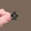 Exquisito Mini Pinza de Garra de Flor de Metal con Pedrería Pinza Pequeña para el Cabello Pinza para el Cabello de Princesa Pinza Superior Pinza para Flequillo Lateral Pasador