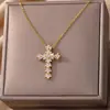 Collar Colgante de Cruz Punk de Moda con Microincrustaciones de Circonita de Cobre Transfronterizo Europeo y Americano con un Diseño de Nicho de Lujo Ligero