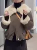 Parka Corta Gruesa Estilo Coreano Estilo Perezoso para Mujer Invierno 2025 Holgada Aspecto Adelgazante Chaqueta Cálida con Forro de Polar Top de Moda