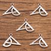 2 colores 17 * 24 mm al por mayor amuleto de aprendizaje regla triangular regla semicircular colgante DIY equipaje teléfono móvil accesorios de joyería