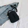 Bolso Casual Primavera 2024 Nuevo Versátil Ins Bolso de Hombro Cruzado Estilista Color Sólido Bolso para Teléfono Móvil Estilo Coreano Bolso de Mujer Moderno