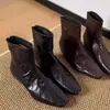Botines de cuero suave súper cómodos 2026 estilo coreano retro punta cuadrada para mujer tacón bajo suela plana delgados de moda invierno moda