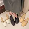Chinelos Baotou para Uso Externo de Verão Feminino, Sandálias Planas Antiderrapantes Estilo Francês Versátil Preguiçosas Retrô para Verão Feminino