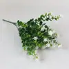 Flor de Camelia Artificial de 7 Ramas y 35 Hojas, Flor Falsa, Flor Seca de Plástico, Eucalipto Más Vendido Tenu Pino de Navidad de Amazon