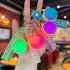 Chaveiro Criativo 3D Luz Piscante Pãozinho Brinquedo Alívio de Estresse Aperte Diversão Presente para Estudante Pingente de Mochila Atacado
