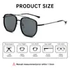 Gafas de sol de metal con montura grande de moda para hombre y mujer, sensación de alta gama, nuevas 2025, gafas de sol para conducir, protección solar ultravioleta